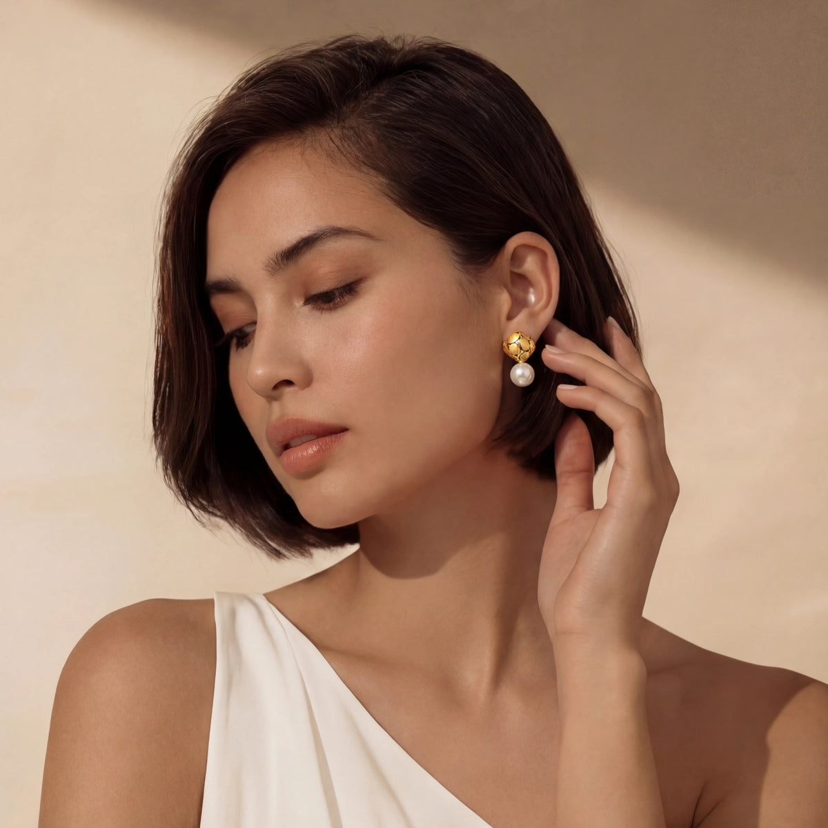 Petal Drop Pearl Earrings | Tiffnity Design